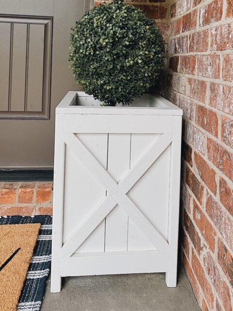 DIY Criss Cross Outdoor Planters: a Step by Step Tutorial featured by top AL home blogger, She Gave It A Go