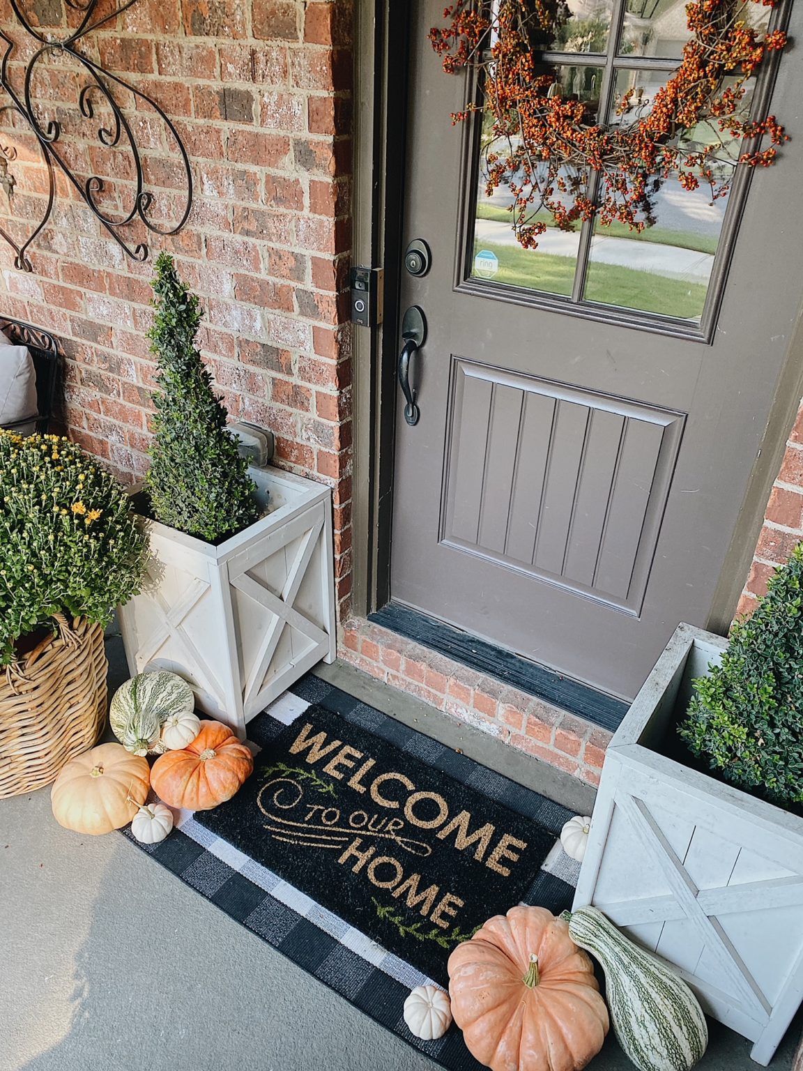 Cozy Outdoor Fall Decor for your Front Porch | She Gave It A Go