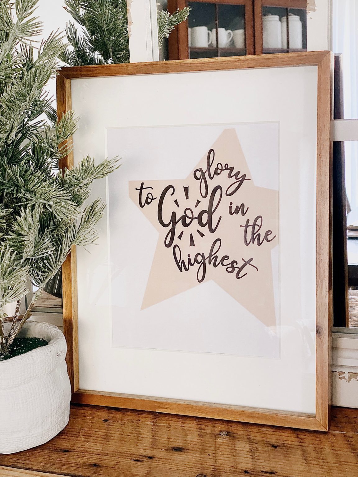 3 FREE Christian Christmas Printables for your Home | She Gave It A Go