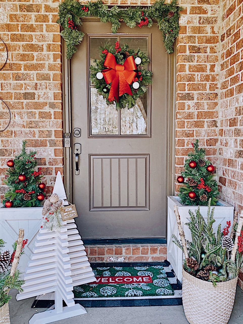 Welcome Home Saturday Christmas Edition by top AL home blogger, She Gave It A Go