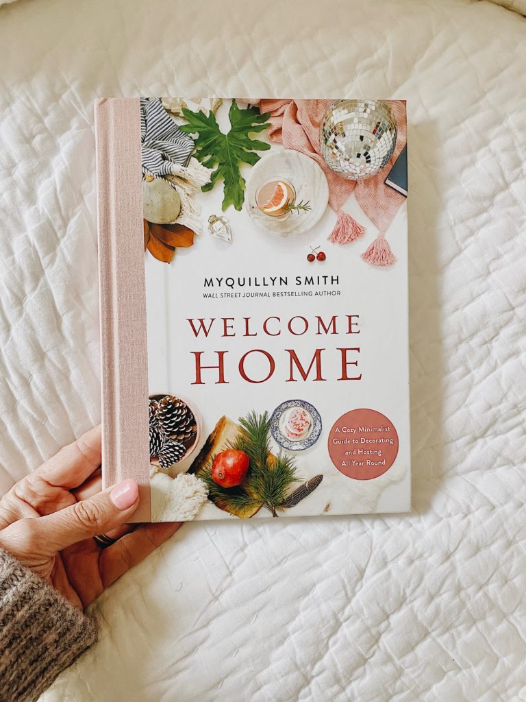 5 Farmhouse Decor Books featured by top US home decor blogger, She Gave It A Go