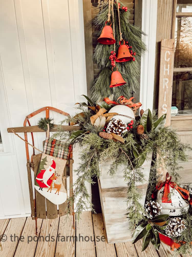 10 Best Holiday Front Porches and Entryways | She Gave It A Go